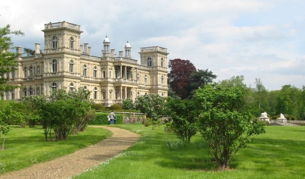 Chateau_de_Ferrieres