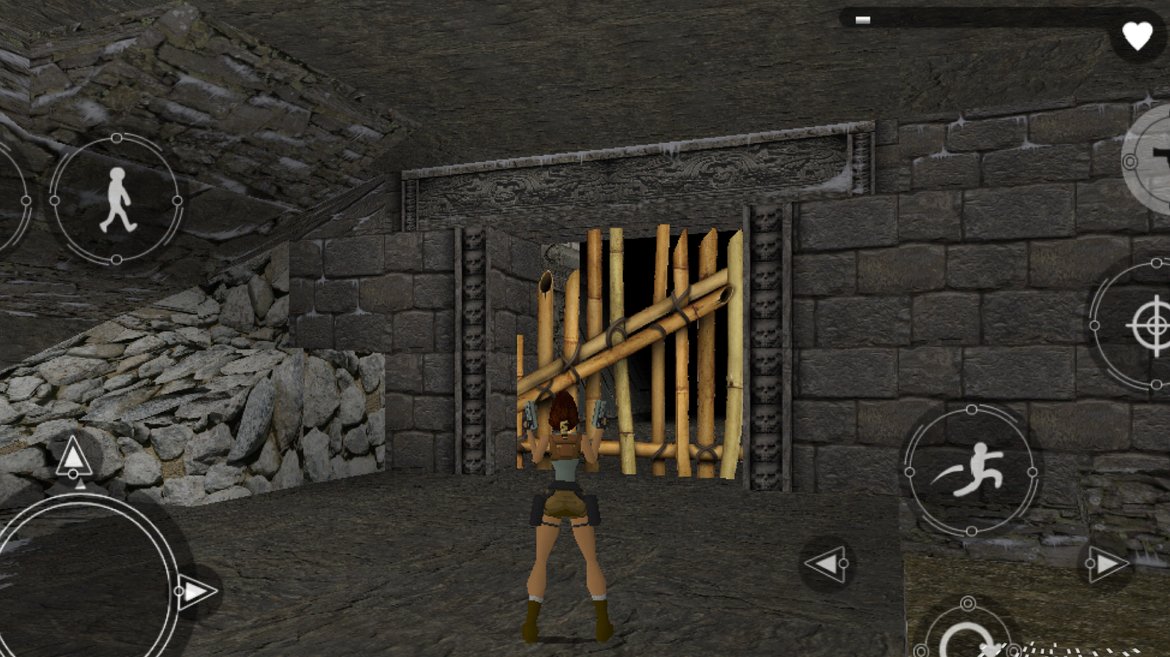 Tomb Raider (iOS/Android)

Оригиналният Tomb Raider е основоположник на съвременния екшън приключенски жанр и играта заслужава адмирации за онова, което постигна. В същото време обаче, тази класика с героинята Лара Крофт показва колко много са се променили игрите за последните 20 години. Камерата упорито отказва да ви сътрудничи, управлението е тромаво, а скоковете трябва да са невероятно прецизни, за да оживеете след тях. От друга страна, пъзелите в играта са все така интересни и цялото изживяване може да стане много по-добро, ако просто използвате физически контролер вместо тъчскрийн управление. 

За това пътуване в историята на гейминга ще ви трябва известно търпение, но предвид изключително ниската цена, то абсолютно си заслужава. Ако се вдъхновите на тема Tomb Raider, може да пробвате и мобилната версия на излязлата през 2010 г. Lara Croft and the Guardian of Light.

