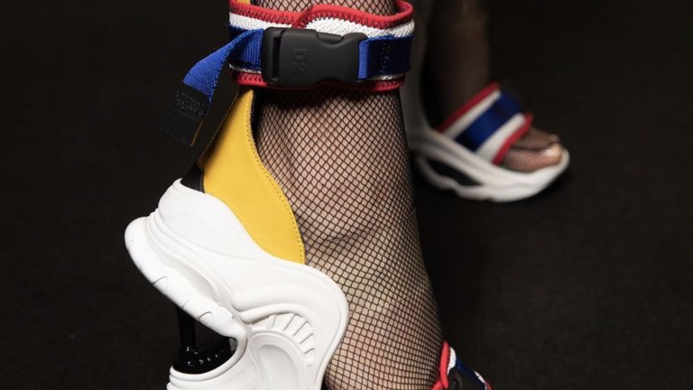 dsquared2