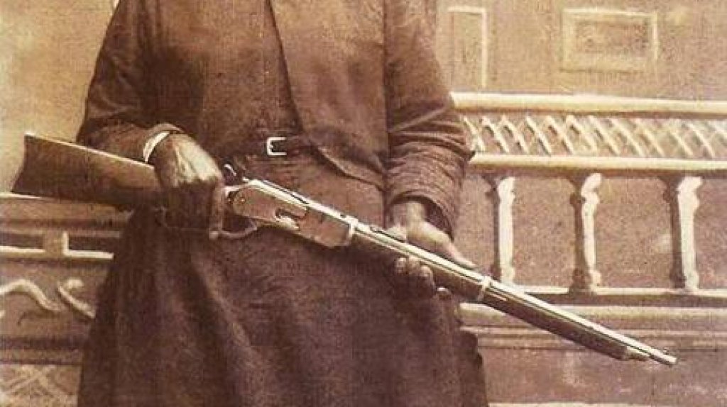 Mary_Fields