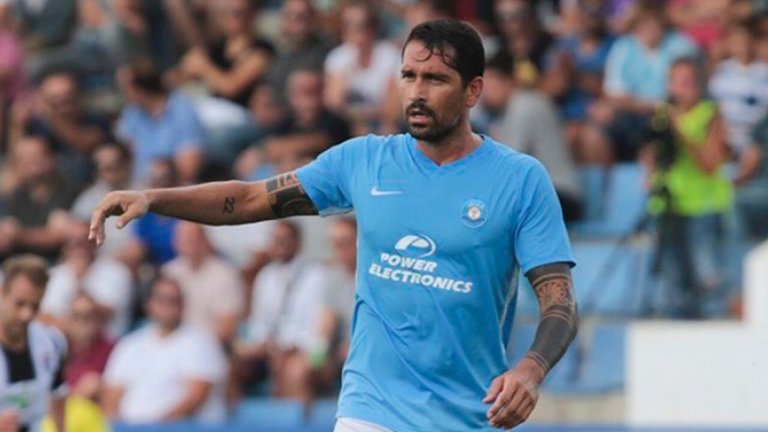 Марко Бориело
След почти 100 гола в Серия „А“ с отборите на Милан, Ювентус, Рома, Сампдория, Дженоа и др., Бориело замина за Испания  през 2017-а. Оттогава играе за нискодивизионния Ибиса, който има сериозни амбиции за бъдещето си.