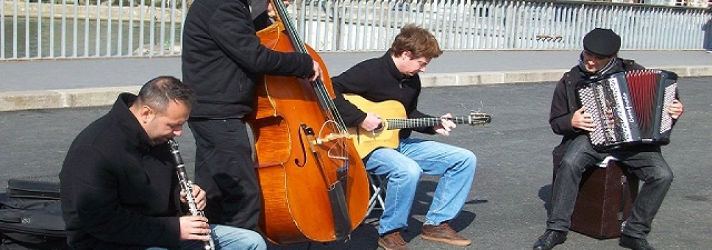 Street musicians