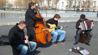 Street musicians