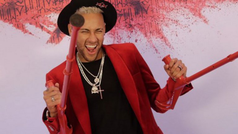 След речта, Неймар си върна доброто настроение.