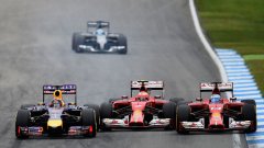 Ferrari отново предлага на Red Bull мотори от сезон 2015, но с възможност за развитие
