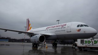 airbus-319-der-fluggesellschaft-germanwings-auf-dem-flughafen-koeln-bonn