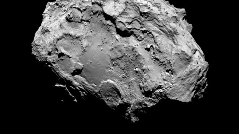 67P не било комета, а извънземен обект - вероятно космически кораб - с "машиноподобни части" и "неестествен терен".