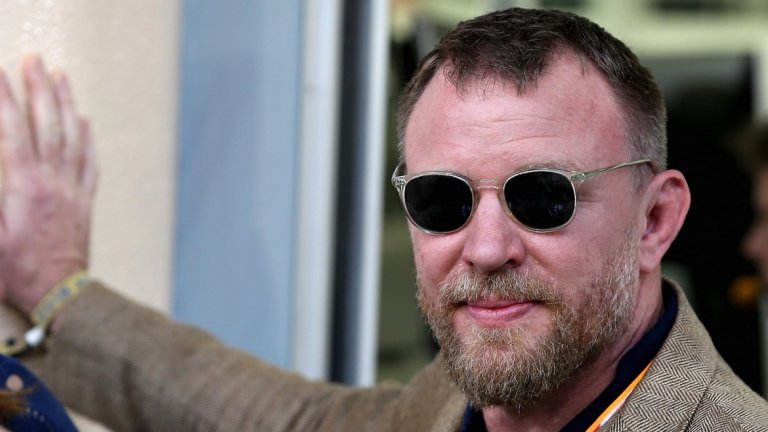 В кариерата на британския режисьор има култови филми, има и страхотни провали (по-лесно е да обвиним брака му с Мадона за тях). Ето кои негови филми със сигурност си струва да гледате/да си припомните: