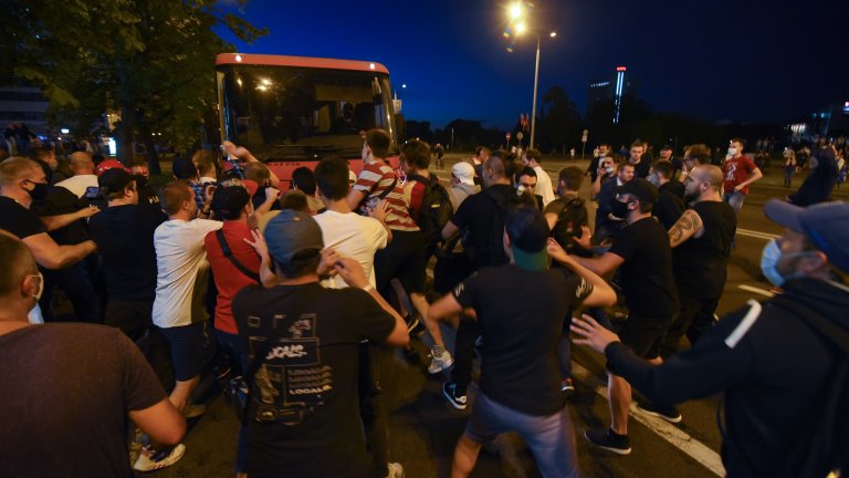 Брутално насилие смачка протеста в Беларус