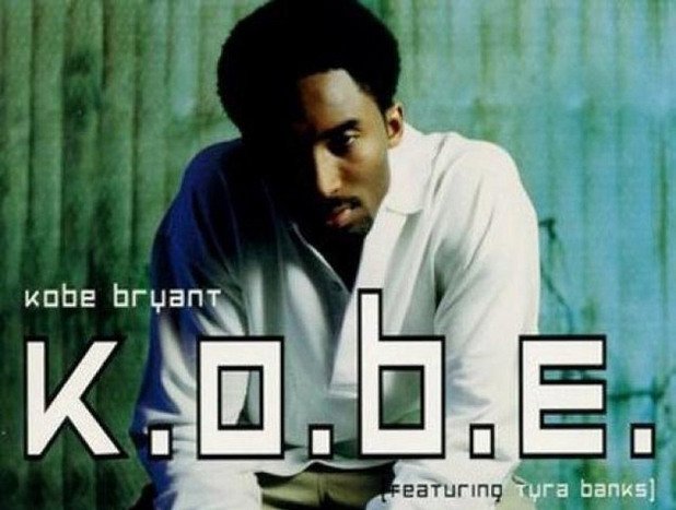 Кобе Брайънт надмина Майкъл Джордан по точки в НБА, а отдавна го е надминал и в шоубизнеса. Още през 2000 г. баскетболната звезда записа първия си сингъл, а вече има и албуми, в които пее  с известни и не толкова популярни рапъри.