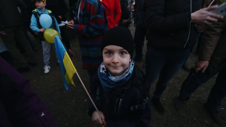 Хиляди излязоха в София на протест срещу руската агресия в Украйна