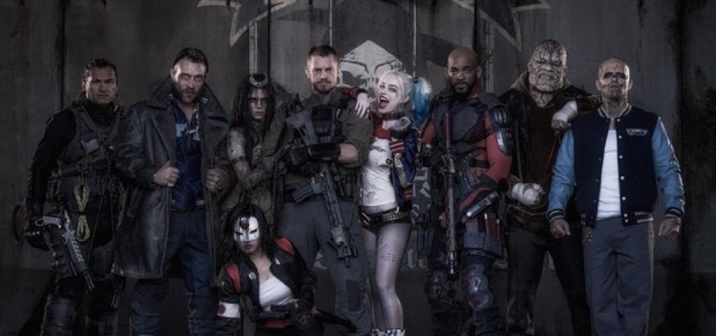 Suicide Squad
Омръзнало Ви е да гледате филми за супергерои, които спасяват света? DC Comics имат нещичко за вас, което ще надмине и най-смелите Ви очаквания за злото. Уил Смит е Deadshot, Марго Роби е Харли Куин, а Джаред Лето наследява Хийт Леджър като Жокера. Каква ли е целта на този супер антиотбор?
