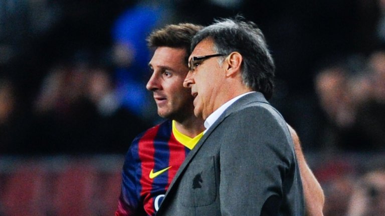 Тата Мартино с Меси по време на онзи злополучен сезон в Барселона, който още тежи в биографията на треньора