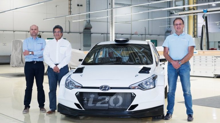 Състезателният отдел на Hyundai Motorsport отбеляза важен момент с първата доставка на Ново поколение i20 R5 на клиенти