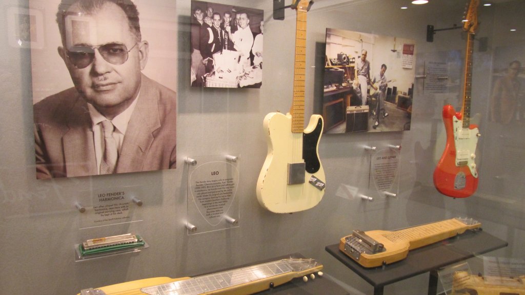 FGF_museum_01._Leo_and_early_models