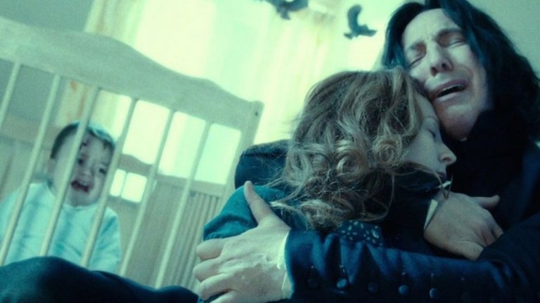 В седмия филм обаче се разбира, че Дъмбълдор така или иначе е щял да умре, а Снейп всъщност е от добрите. И е обичал много майката на Хари...