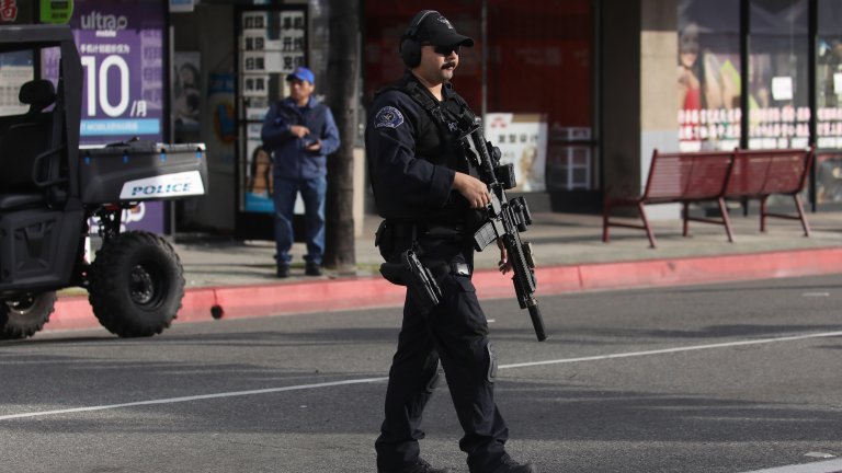 72-годишният нападател от Калифорния, убил 10 души, се е самоубил