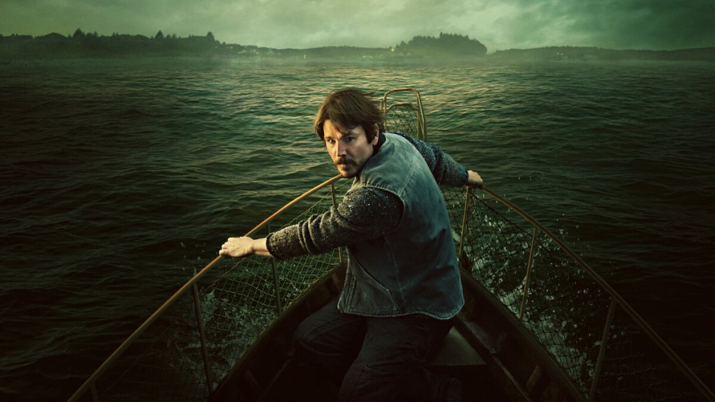„Below“: Джош Хартнет се изправя срещу морско чудовище в новия хит на Netflix