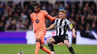 Нюкасъл изпусна Барселона в 96-ата минута