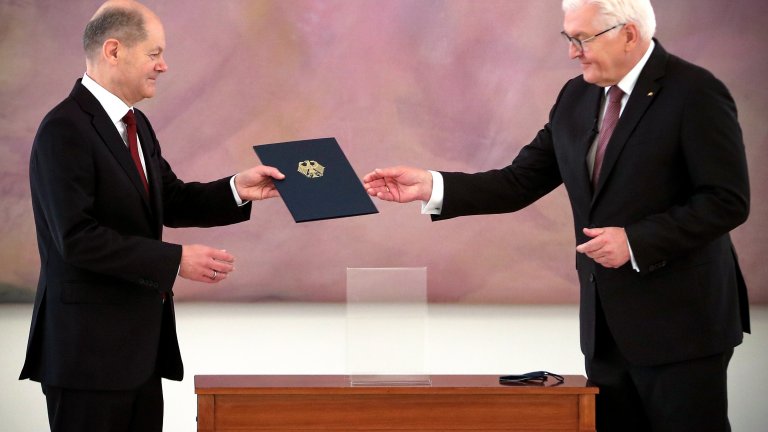 Официално: Краят на Ерата "Меркел" настъпи, време е за Олаф Шолц (Снимки)