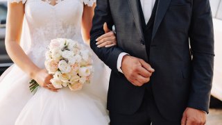 Как историческите вярвания и културните влияния оформят съвременния сватбен ден