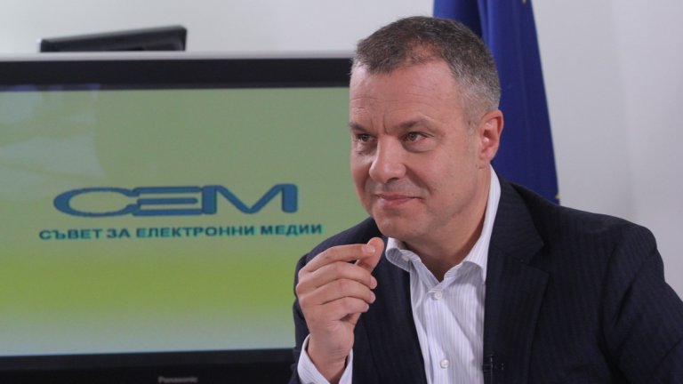 СЕМ прие оставката на Константин Каменаров от поста