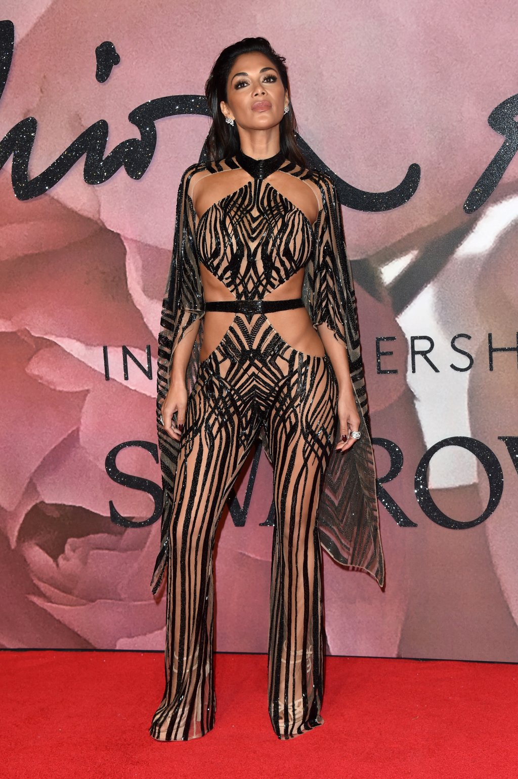 На червения килим на Fashion Awards миналата година