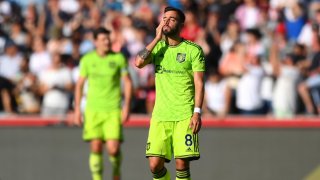 Да похарчиш 1 млрд. паунда и да си толкова слаб...