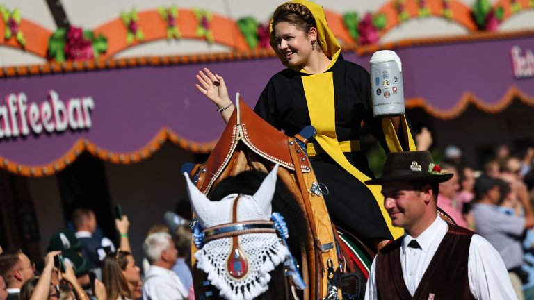 Октоберфест 2025 започна в Мюнхен (снимки)