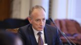 Оценки няма да има, нито ще се преподаваг свещеници