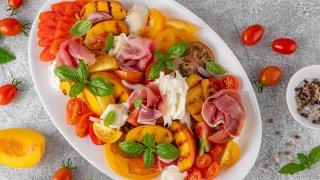 Можем да изпробваме нещо ново и интересно: