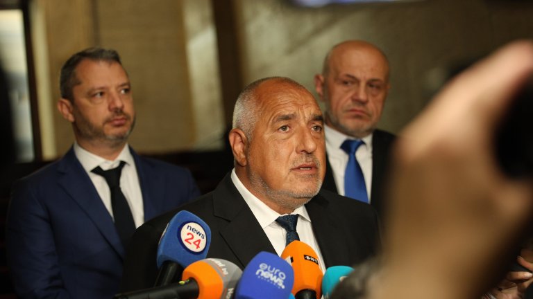 Чужди служби са информирали за опасността, а лидерът на ГЕРБ смята, че тя е породена от подкрепата му за Украйна