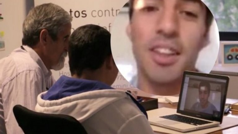 Луис Суарес изненада фен на Барселона с видео послание, в което бе дегизиран като лекар, след което разкри самоличността си.