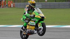 Пилот от Moto3 е извън опасност, но с отстранен далак