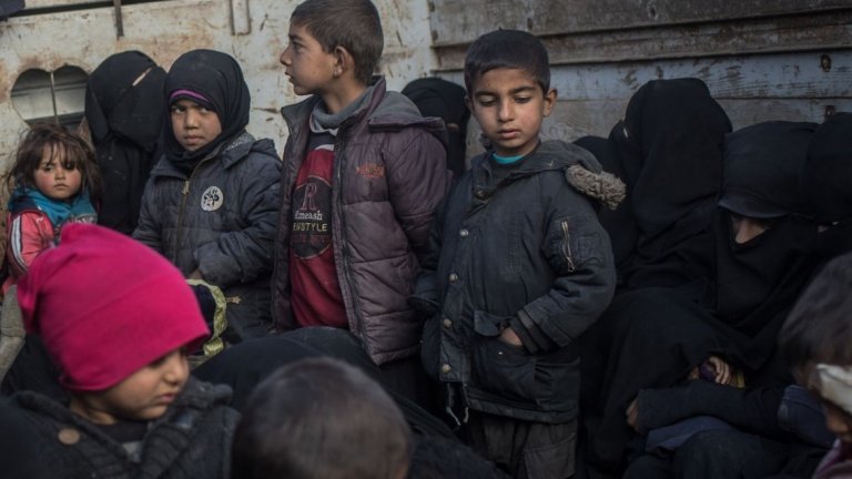 Неясната съдба на семействата на бойците от ИДИЛ