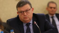 Сотир Цацаров е един от кандидатите за нов председател на антикорупционната комисия. Сред предложенията му е създаването на Консултативен съвет към КПКОНПИ, който да следи за корупционен риск в законопроектите.