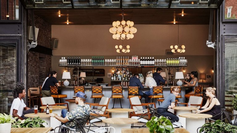 Днес Пасрича има луксозни обекти из цяла Европа и САЩ