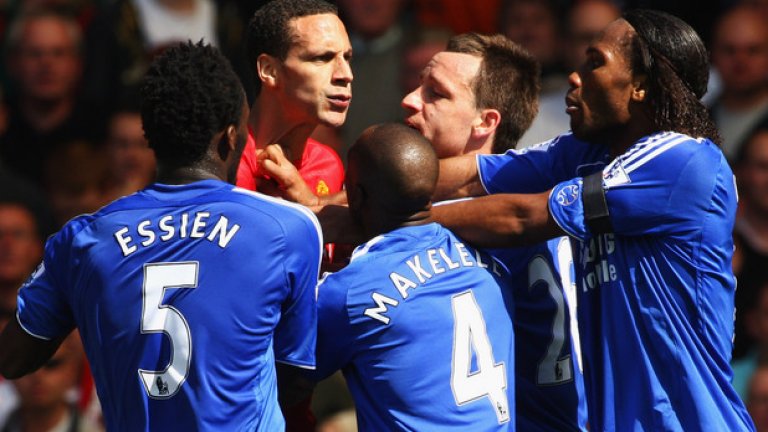 Джон Тери (207) и Джейми Карагър (195) са защитниците, които имат повече чисти мрежи във Висшата лига от Рио Фърдинанд (189).