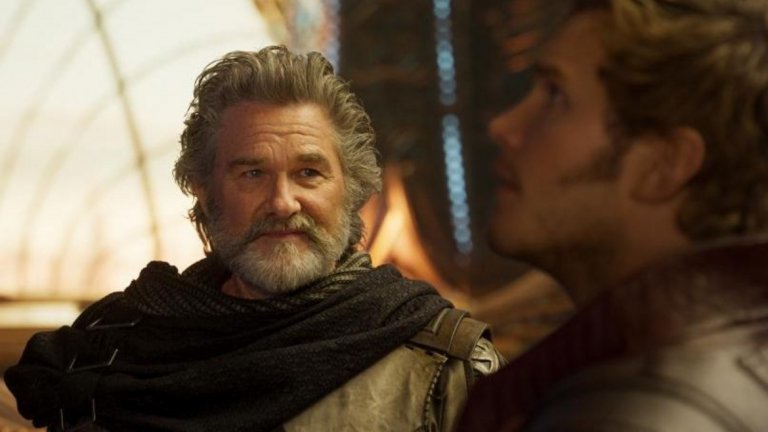 15. Guardians of the Galaxy Vol. 2 (Пазителите на галактиката 2, 2017)
По-голям, по-зрелищен и по-забавен - това е "Пазителите на галактиката 2". Филмът се фокусира върху появата на бащата на Питър Куил, който се оказва много повече от обикновен човек. Другите Пазители надушват нещо съмнително, но може би ще е късно преди да успеят да направят нещо по въпроса. И да, във филма участва култовият Кърт Ръсел, а ще мернете и истинския Мич Бюканън - Дейвид Хаселхоф.