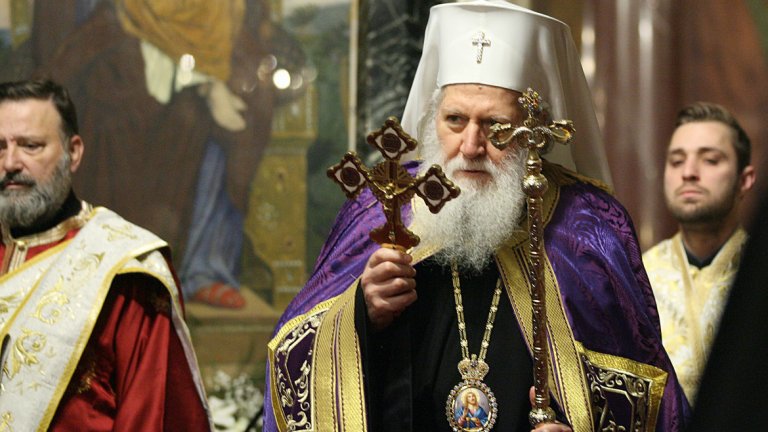 Очаква се патриарх Неофит да бъде изписан от болница до дни