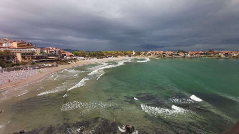 Пробите се изследват за ешерихия коли и за ентерококи