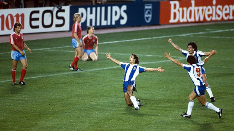 Байерн вече има 5 титли на Европа, но също така е губил и 5 финала. През 1987 г. баварците се виждаха победители срещу Порто, след като поведоха с 1:0 в средата на първото полувреме, но в 77-та минута Рабах Маджер изравни, а 4 по-късно бразилецът Фильо донесе успеха на "драконите". 
