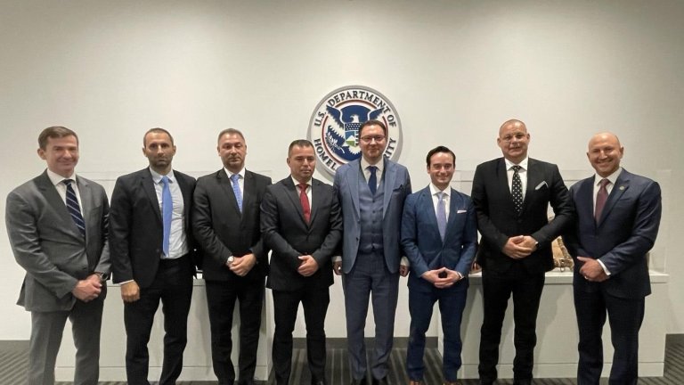 Вътрешният министър е на посещение във Вашингтон