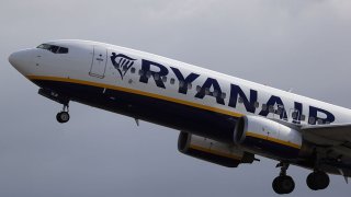 Ryanair Cut Profit Forecast After Post-Brexit Pound Plunge