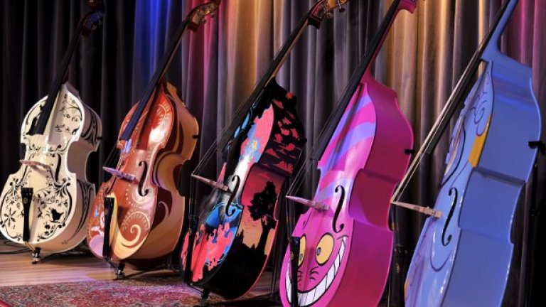 Мога да рисувам, да пея... и да правя къщички за птиченца...