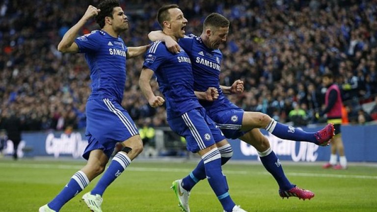 И накрая - шампионите! Радост на Челси, който изпраща страхотен сезон.