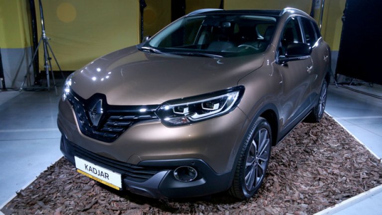 Renault Kadjar трябва да продължи успехите на по-малкия Captur при кросоувърите