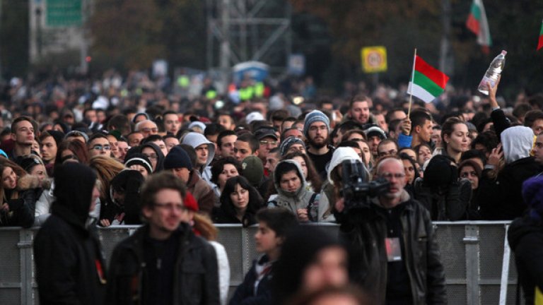 Фотогалерия: Хиляди на митинг-концерта на Слави Трифонов