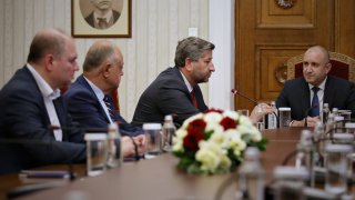 Според Христо Иванов "арогантно наложените" промени в Изборния кодекс не са добър знак, че партиите в НС могат да водят нормален диалог