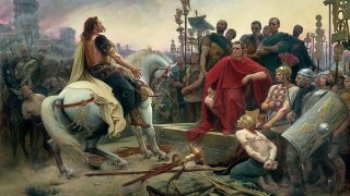 Двойната стратегия на Юлий Цезар при Алезия превръща сигурната загуба в победа, променяйки римската история и военните тактики